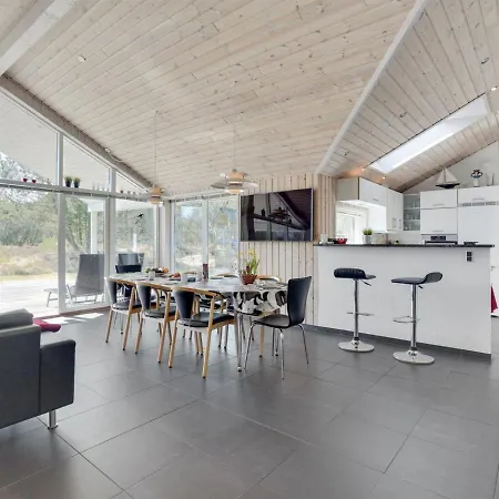 Holiday home Heidrun